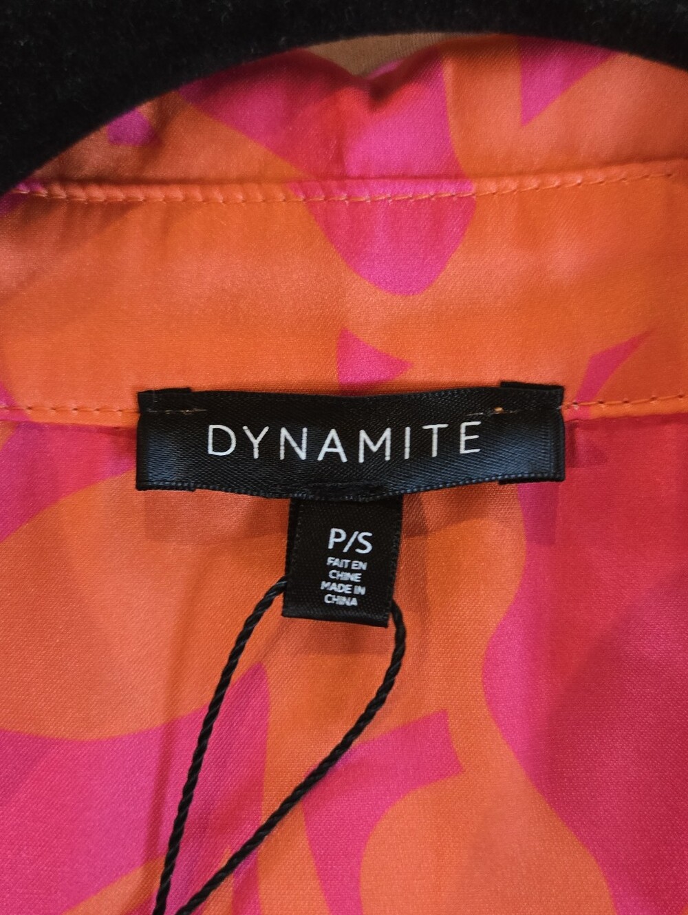NWT!! Dynamite (50$) | 'Kahlo' Satin Twist Front Crop Top, Size S - Picture 4 of 7